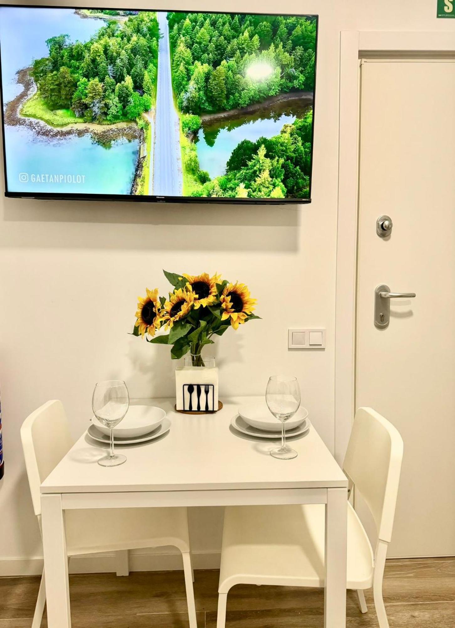 Apartamentos Madrid Connection - Universidad By Oshun Apartments Exterior photo
